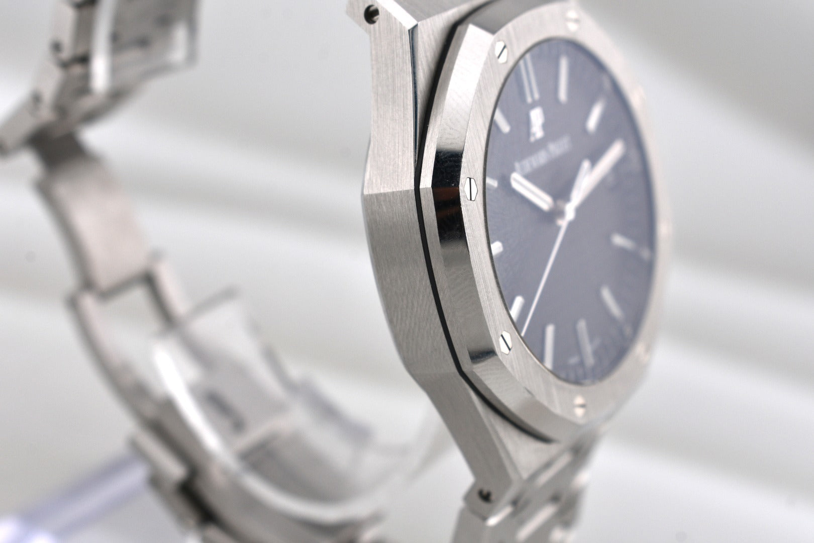Audemars Piguet Royal Oak Self-Winding Black Dial 15500ST 2021