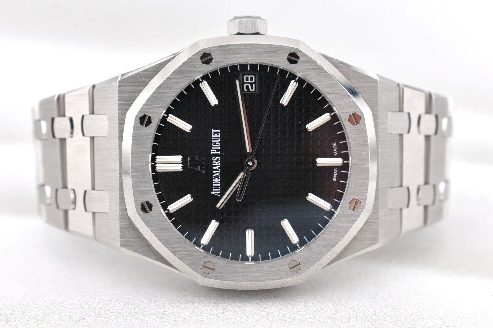 Audemars Piguet Royal Oak Self-Winding Black Dial 15500ST 2021