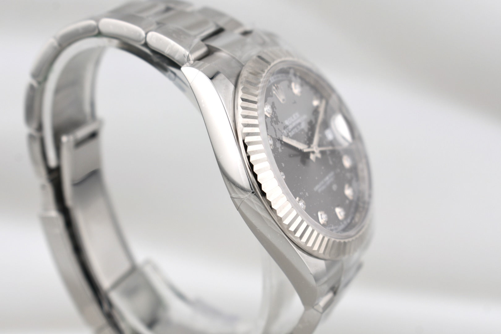 Rolex Datejust 41 Rhodium Diamond Dial Oyster Band 126334 2025