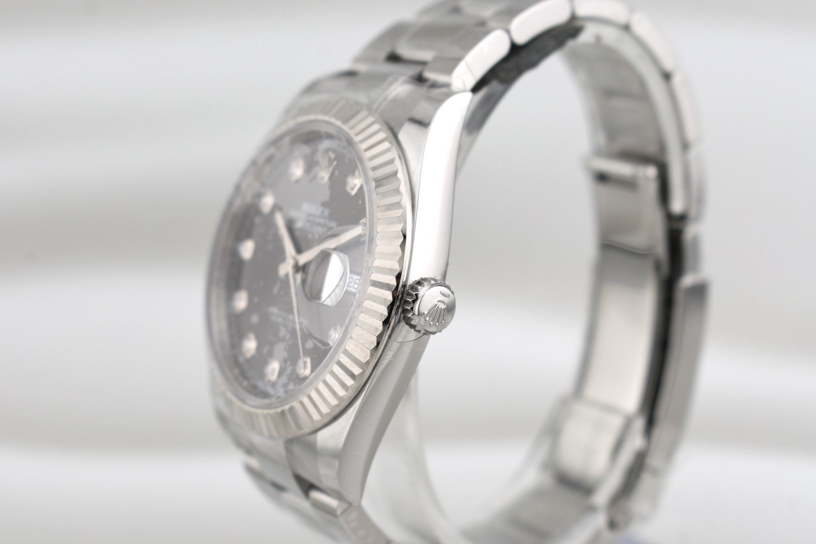 Rolex Datejust 41 Rhodium Diamond Dial Oyster Band 126334 2025