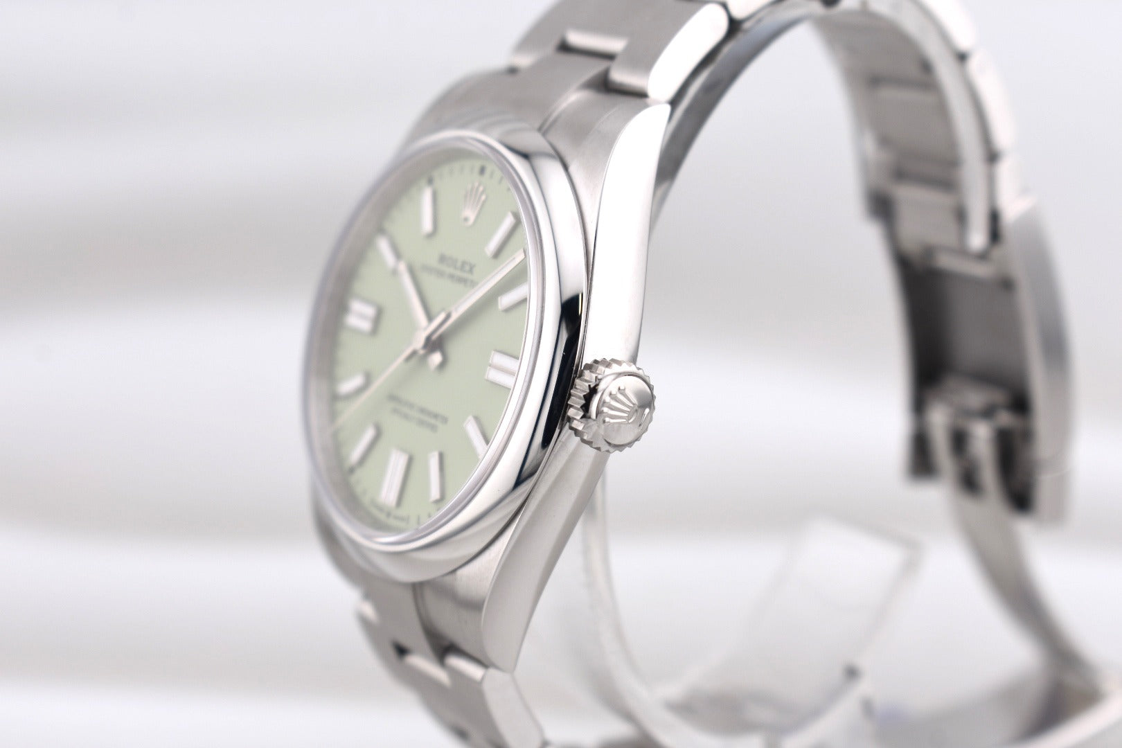 Rolex Oyster Perpetual 41 Pistachio Dial 134300 2026