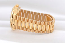Rolex Day Date 40 Yellow Gold Money Green Dial 228238 2025