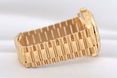 Rolex Day Date 40 Yellow Gold Money Green Dial 228238 2025