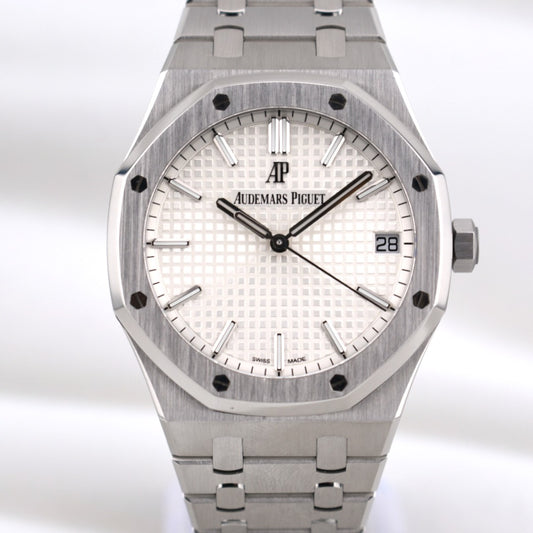 Audemars Piguet Royal Oak White Dial 15500ST 2021
