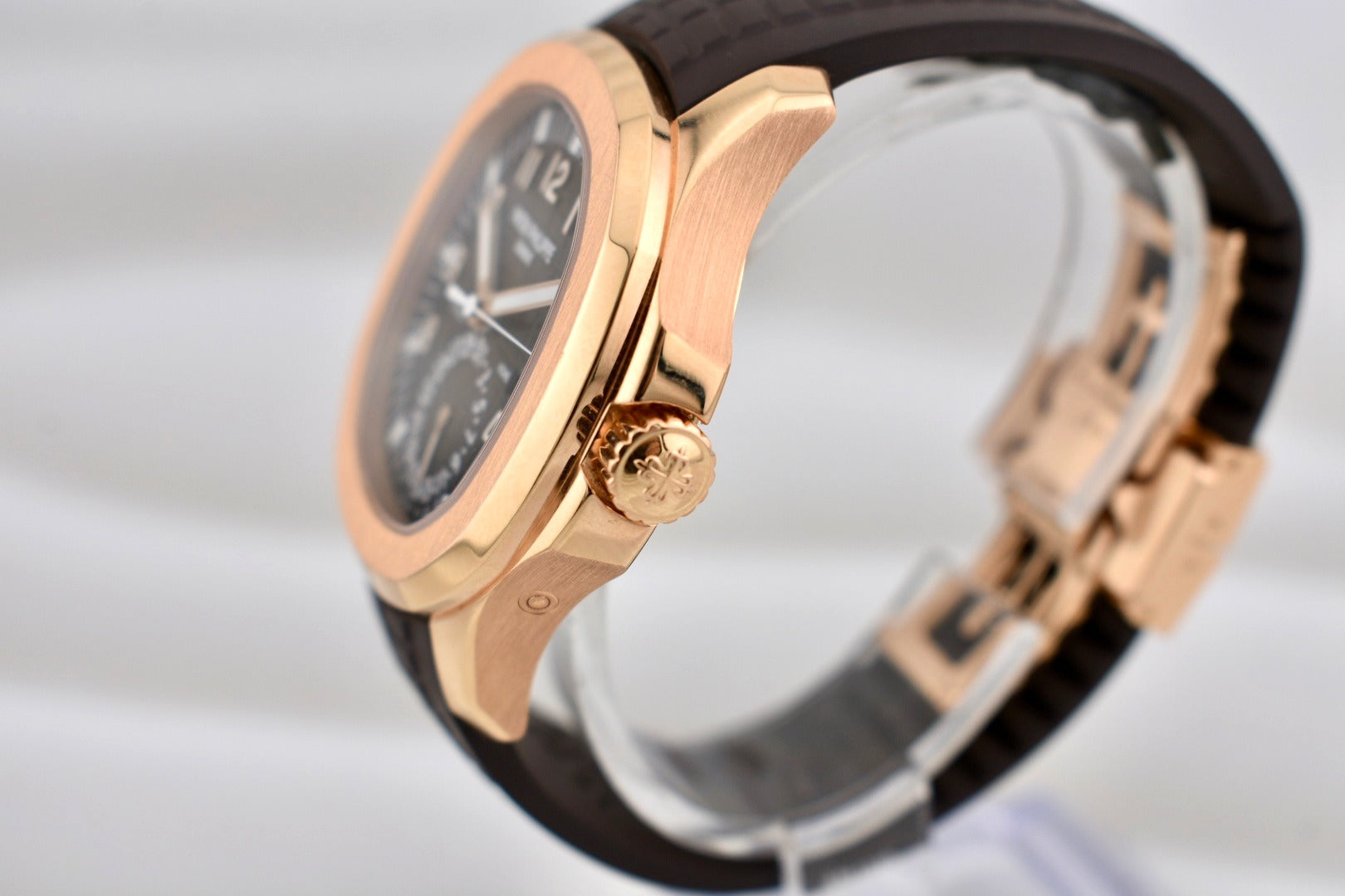 Patek Philippe Aquanaut Travel Time Rose Gold Chocolate Dial 5164R 2022