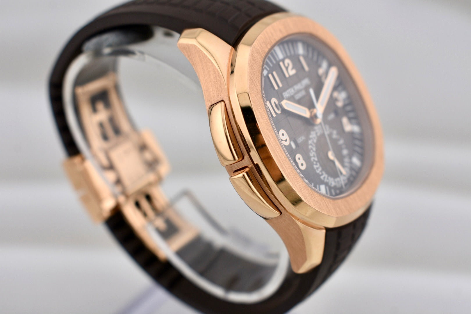 Patek Philippe Aquanaut Travel Time Rose Gold Chocolate Dial 5164R 2022