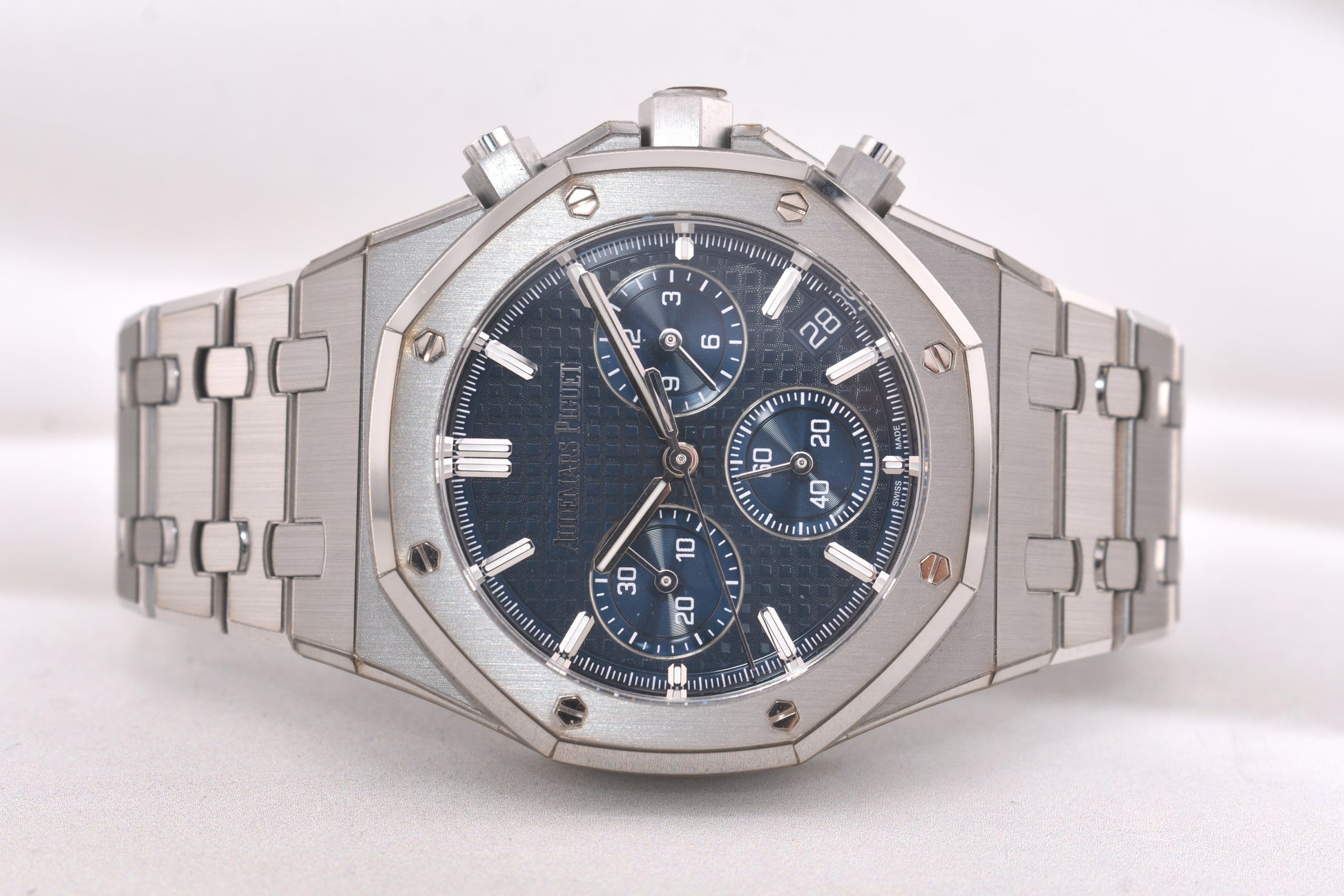Audemars Piguet Royal Oak Chronograph Blue Dial 26240ST 2024