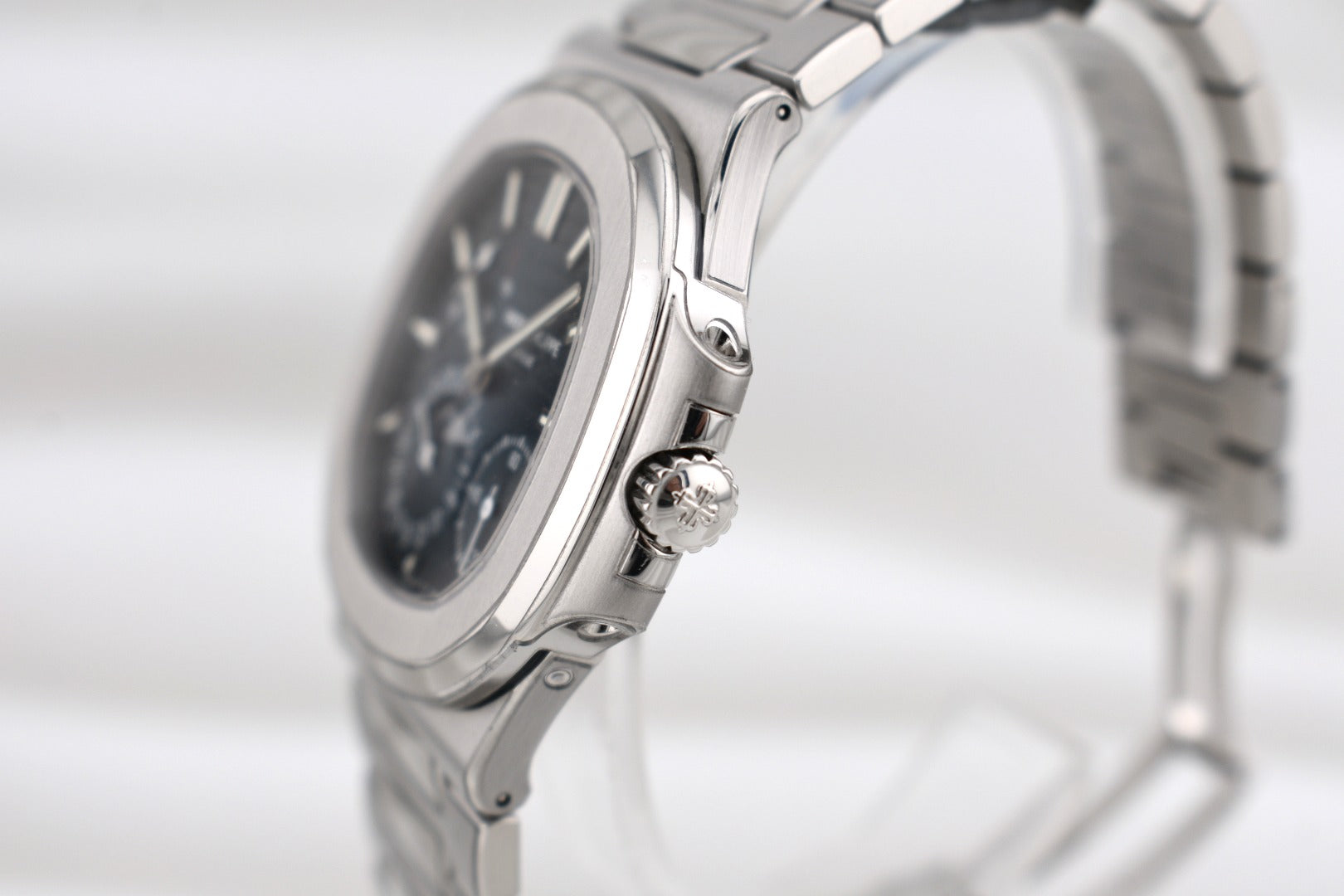 Patek Philippe Nautilus Blue Dial 5712/1A-001 2022