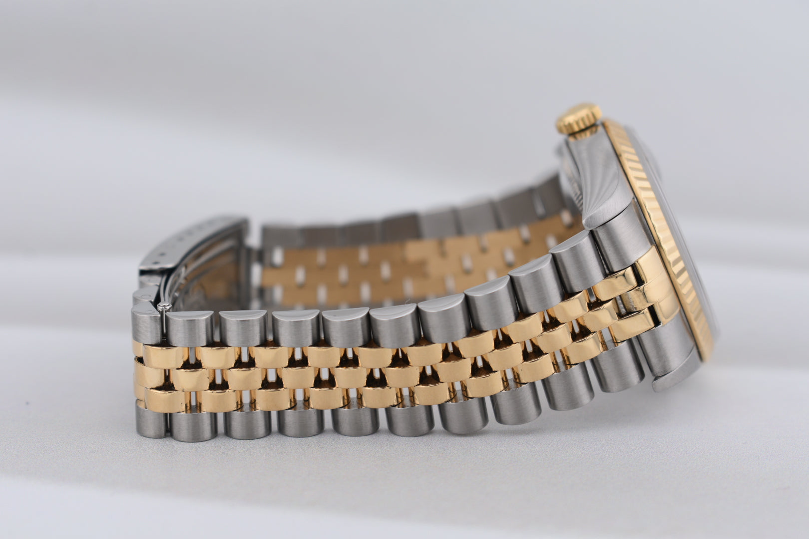 Rolex Datejust 36 Blue Vignette Diamond Dial Two Tone Yellow Gold 16233 1995