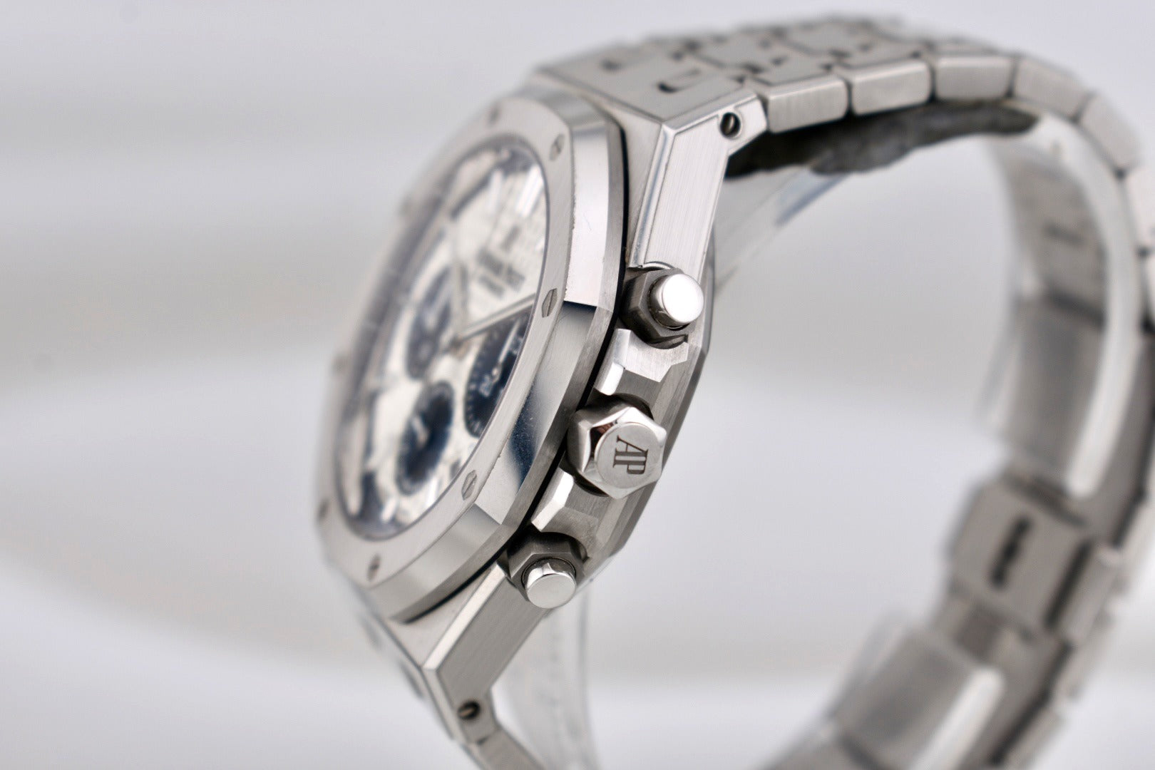 Audemars Piguet Royal Oak Chrono 'Blue Eyes' White Dial 26315ST 2020