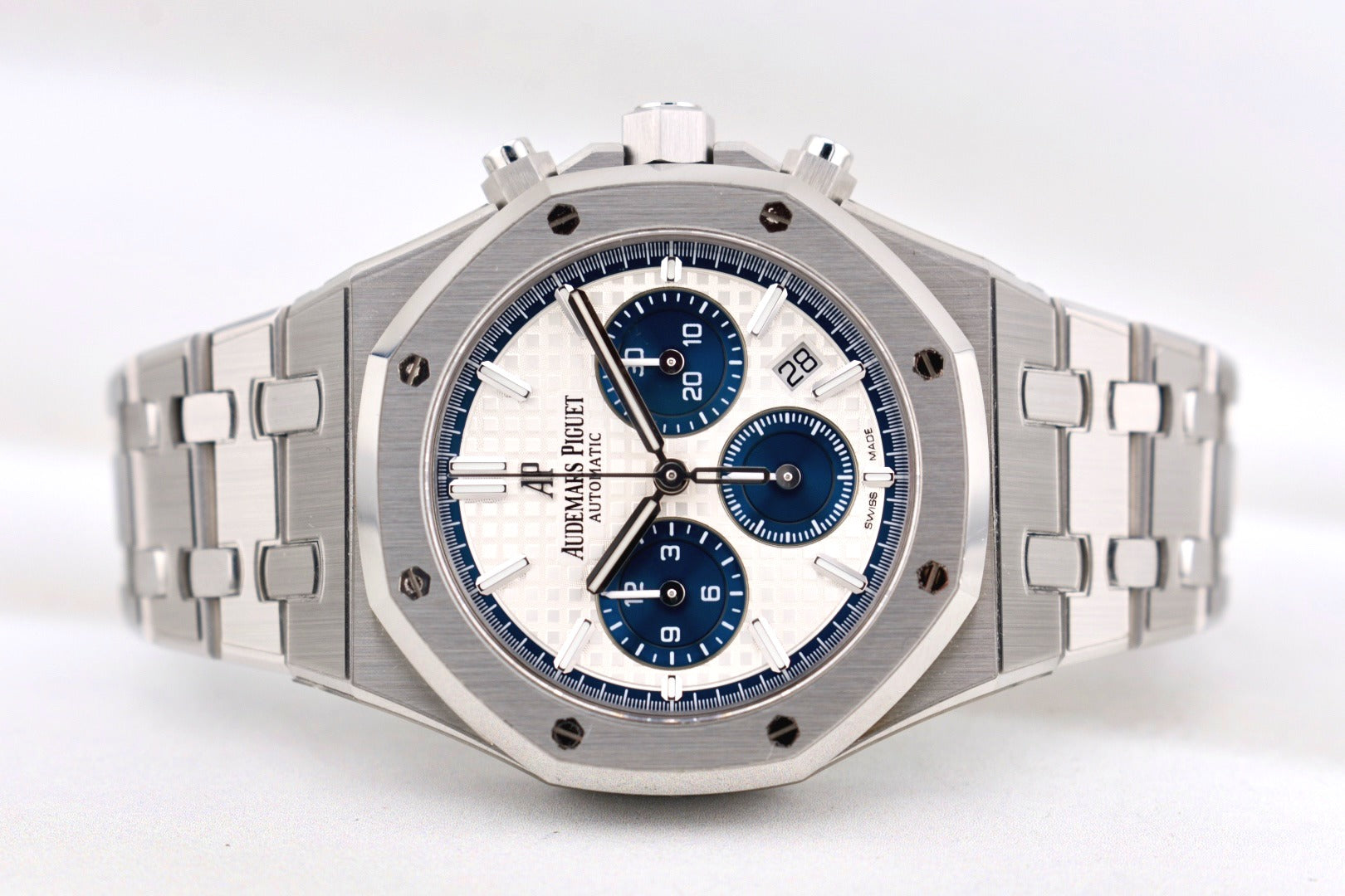 Audemars Piguet Royal Oak Chrono 'Blue Eyes' White Dial 26315ST 2020