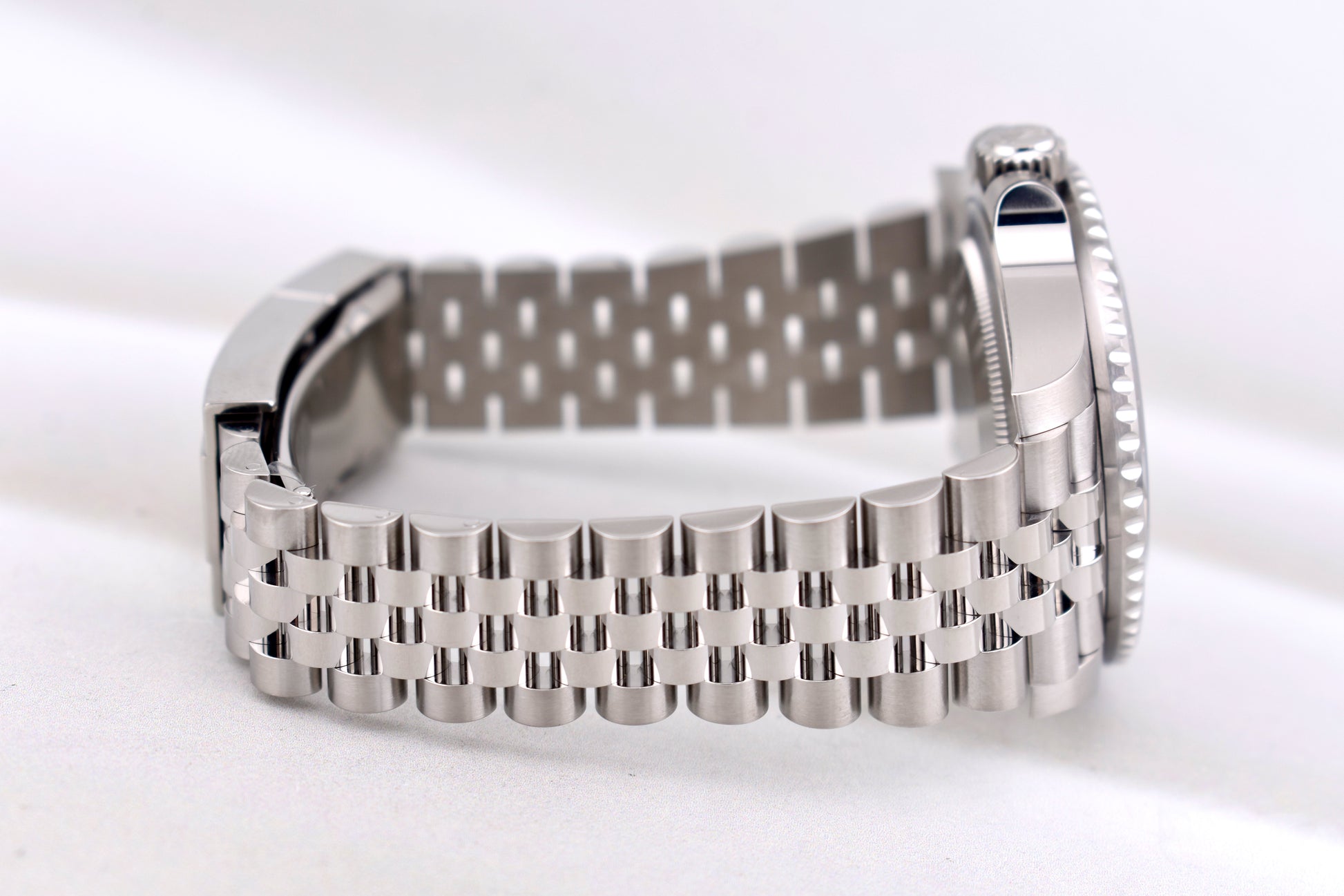 Rolex GMT Master II Bruce Wayne Jubilee Band 126710GRNR 2026