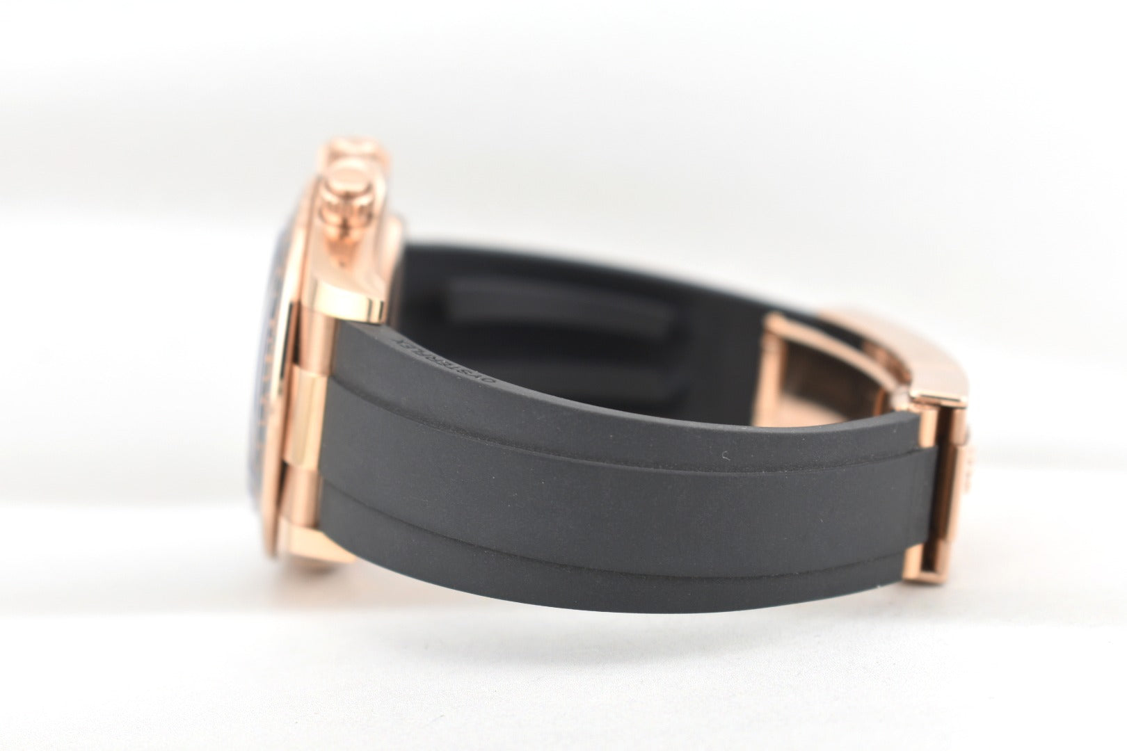 Rolex Cosmograph Daytona Black Dial Rose Gold Oysterflex 126515LN 2024