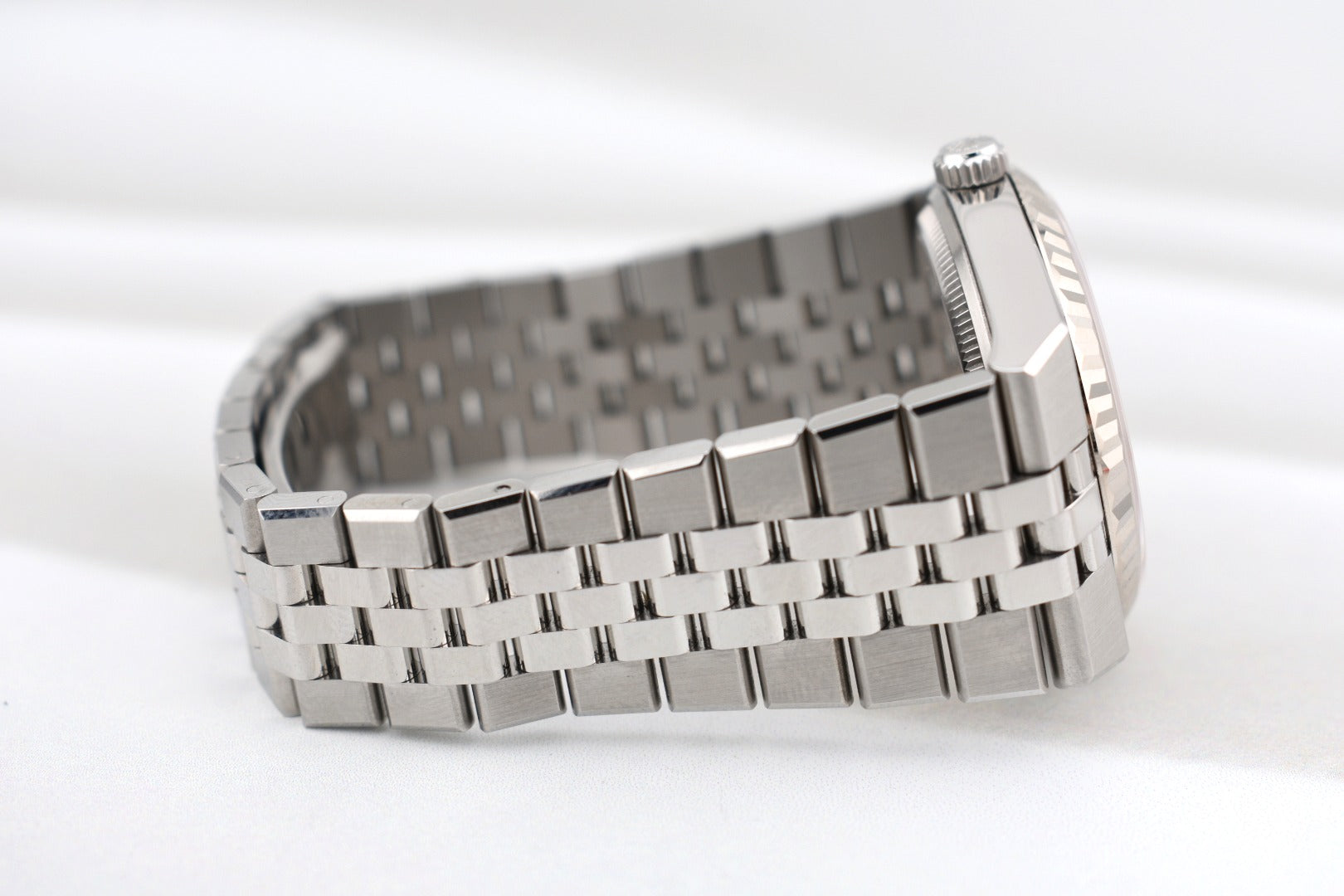 Rolex Land Dweller 36 White Honeycomb Dial 127234 2025