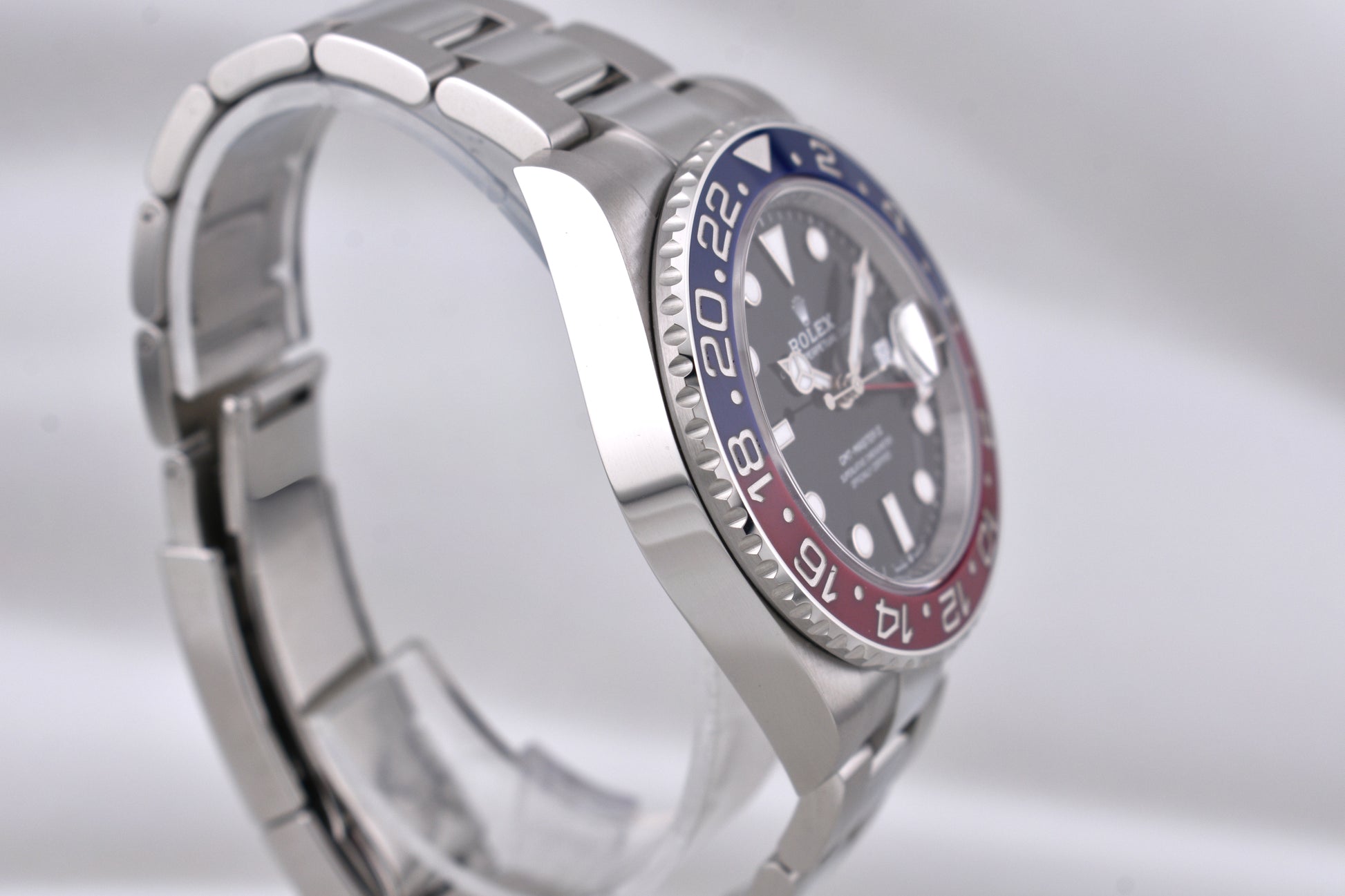 Rolex GMT Master II Pepsi Oyster Band 126710BLRO 2025