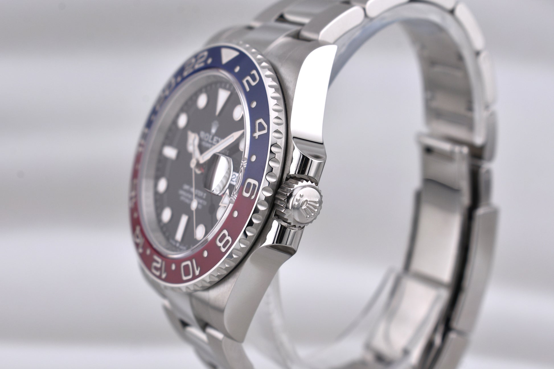 Rolex GMT Master II Pepsi Oyster Band 126710BLRO 2025