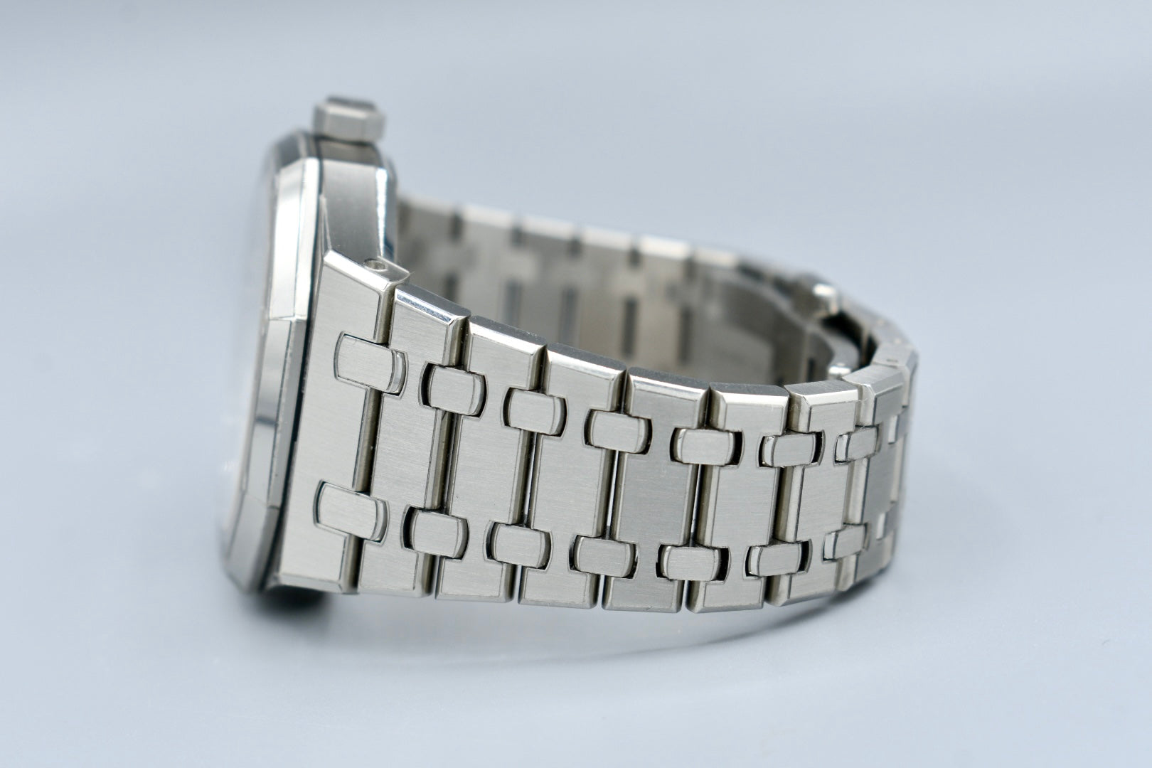 Audemars Piguet Royal Oak 41mm Silver Dial 15500ST 2022