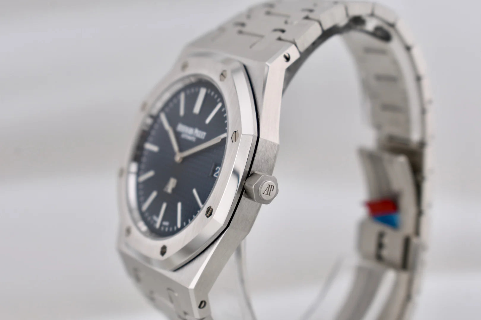 Audemars Piguet Royal Oak Jumbo Extra Thin 39mm Blue Dial 16202ST 08/2025