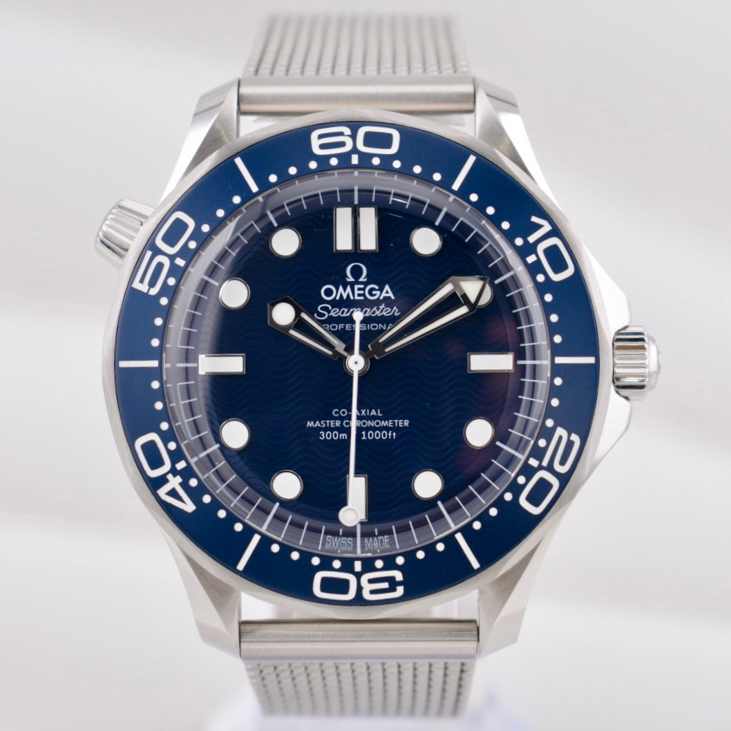 Omega Seamaster Diver 300M James Bond 007 60th Anniversary Edition 210.30.42.20.03.002 2025