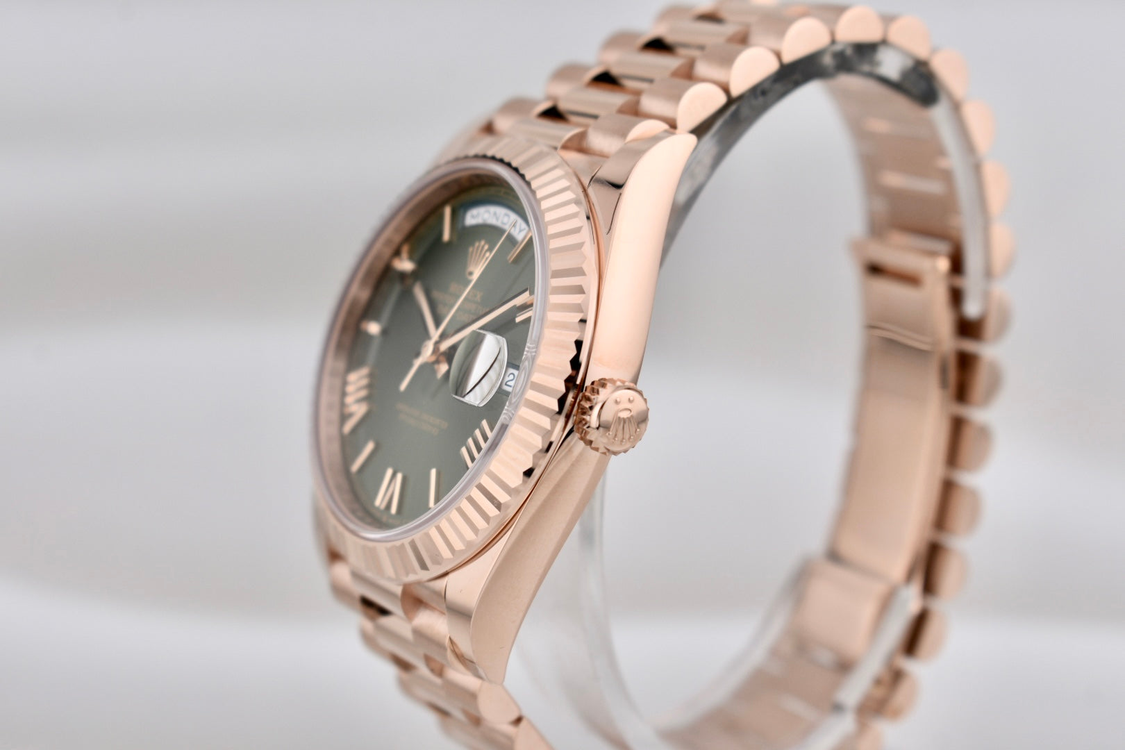 Rolex Day Date 40 Rose Gold Olive Green Dial 228235 2025