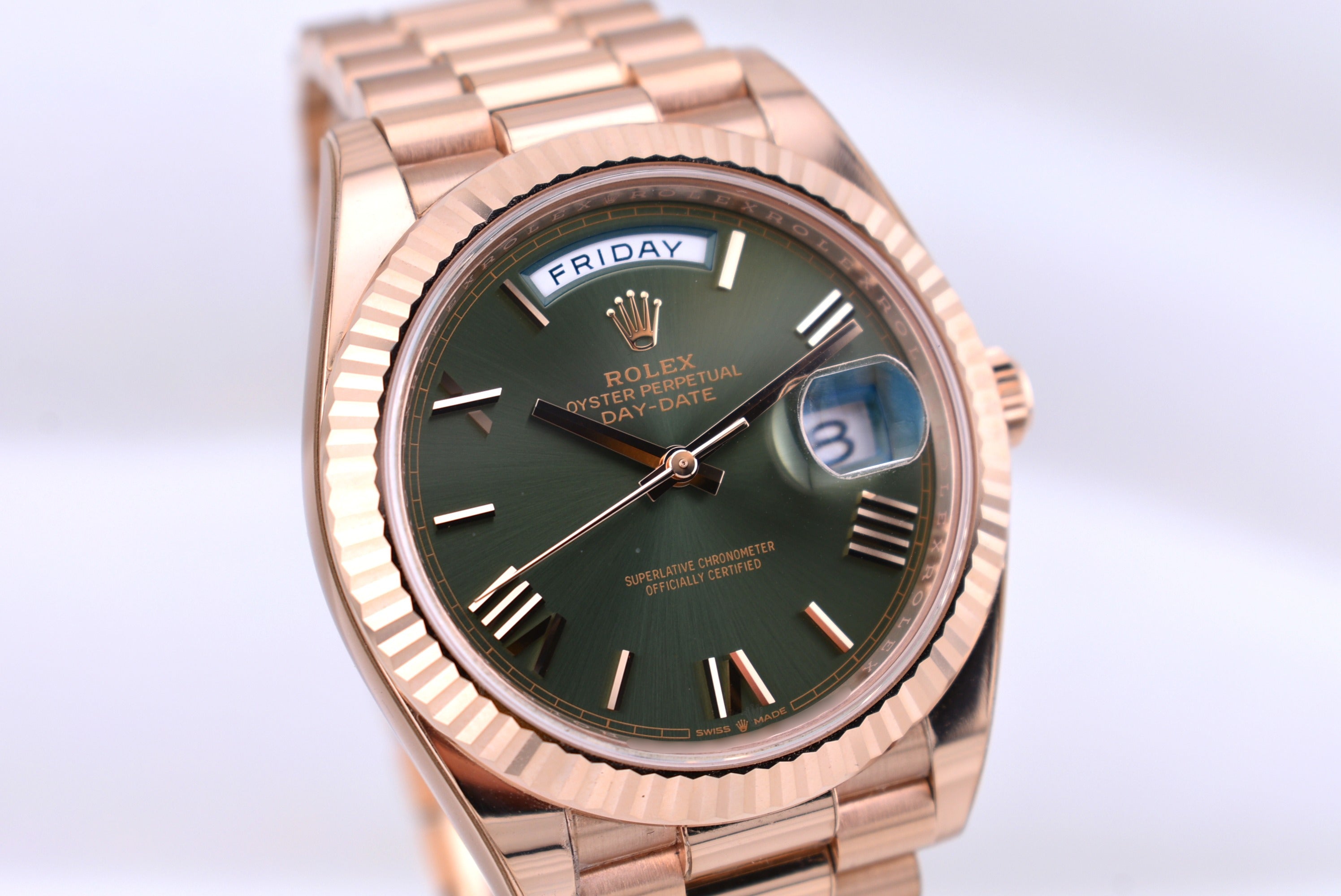 Rolex Day Date 40 Everose Gold Olive Dial 228235 2024