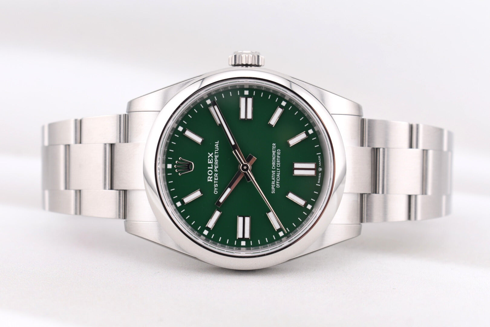 Rolex Oyster Perpetual 41 Green Dial 134300 2026